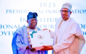 PRESIDENT ELECT PROMISED NOT TO DISAPPOINT NIGERIANS