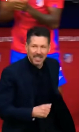 ARGENTINE DIEGO SIMEONE RUMOURED AS THE RICHEST COACH IN THE WORLD