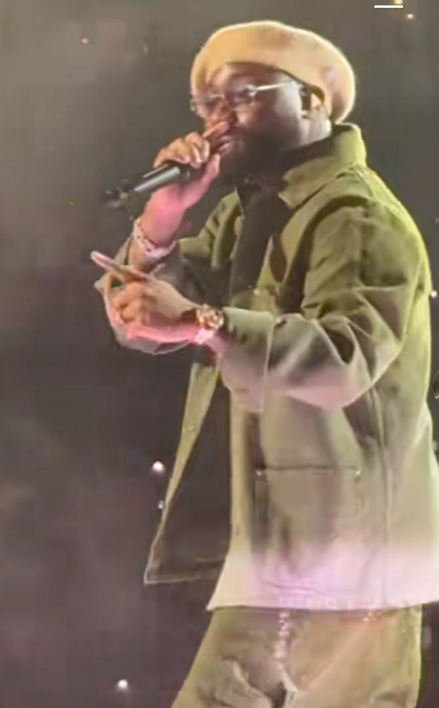 DAVIDO PERFORMED AT CHRIS BROWN CONCERT AT TOTTENHAM HOTSPURS STADIUM